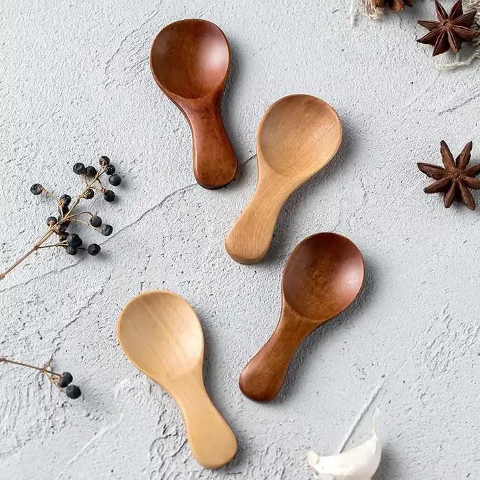 Mini cuillères en bois pour enfants