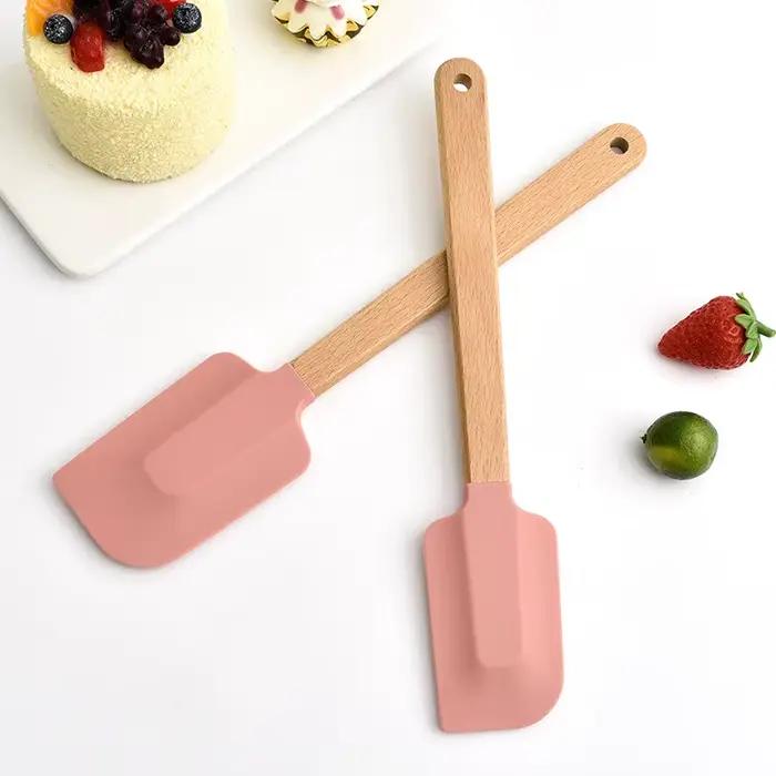 Spatule à crème en Silicone blanc, mélangeur de pâtisserie antiadhésif, manche en bois, grattoir de