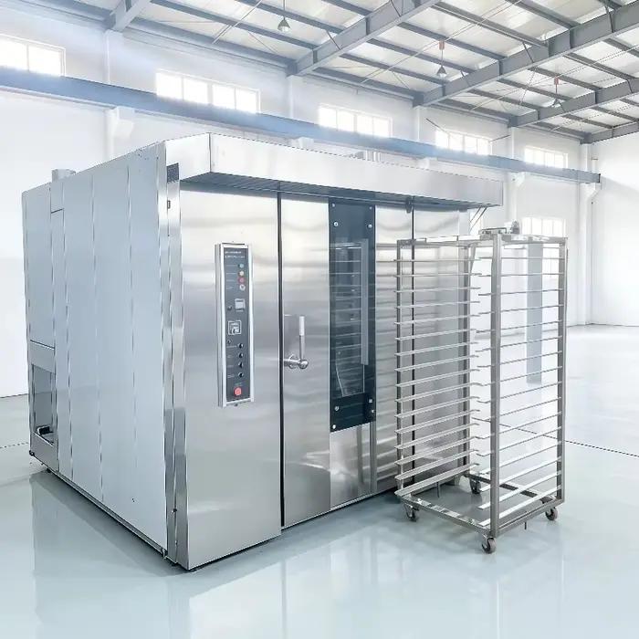 Four rotatif à haute efficacité, équipement de boulangerie pour pain et gâteaux, 32 plateaux, four rotatif industriel commercial au gaz, sur mesure